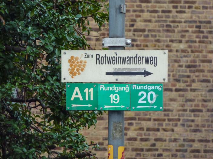 rotweinwanderweg-ahrtal-ahrweiler5