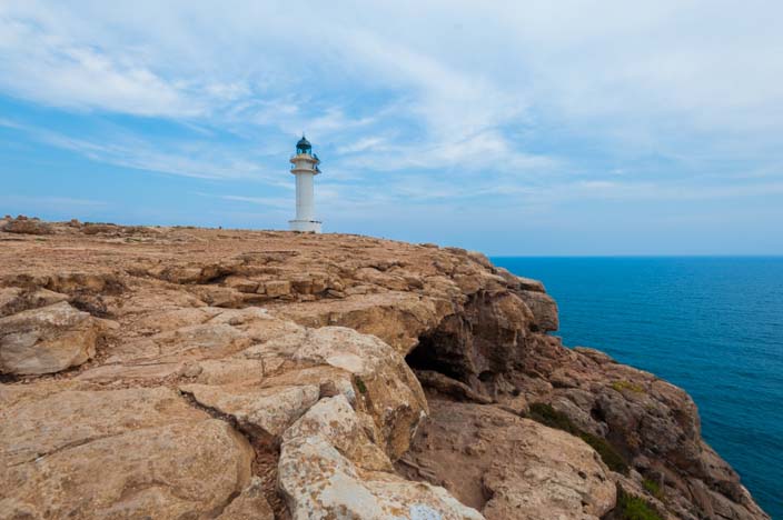 Wohin verreisen im Juni - Formentera Leuchtturm Cap de Barbaria