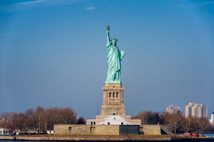 new-york-skyline-freiheitsstatue-state-of-liberty