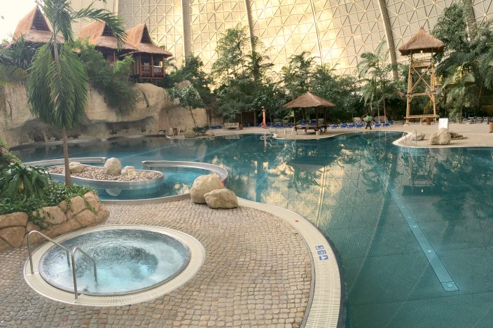 tropical islands berlin lagune