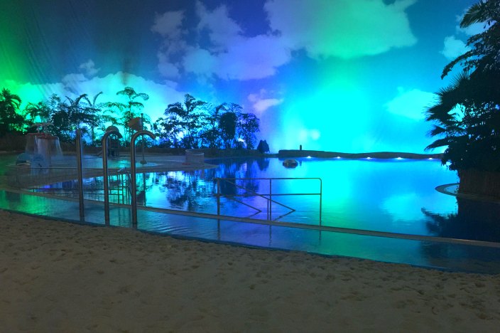 tropical islands berlin südsee nacht