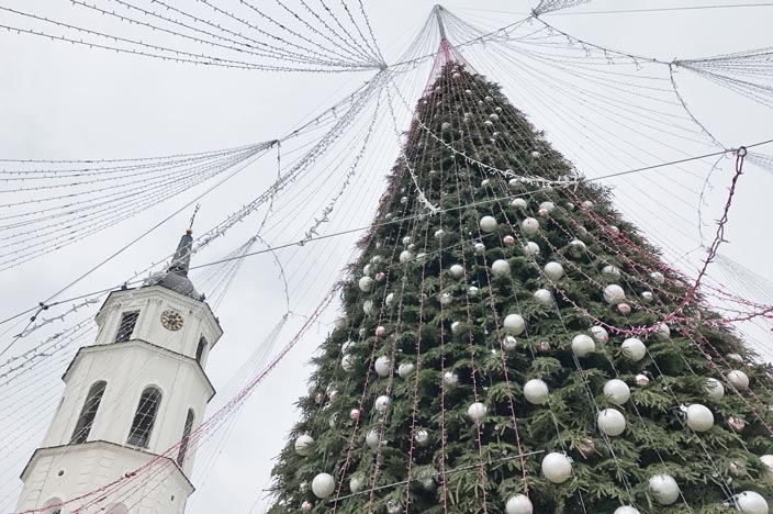 Vilnius Sehenswürdigkeiten: Kathedralenplatz Weihnachtsbaum