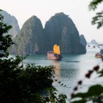 Halong Bucht: Warum sie auf deine Vietnam Bucket Liste gehört!