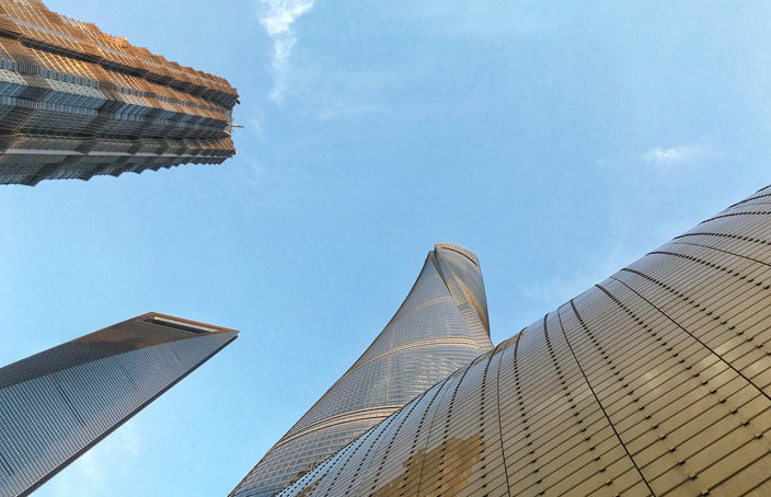 Shanghai Tower mit Flaschenöffner und Jin Mao Tower